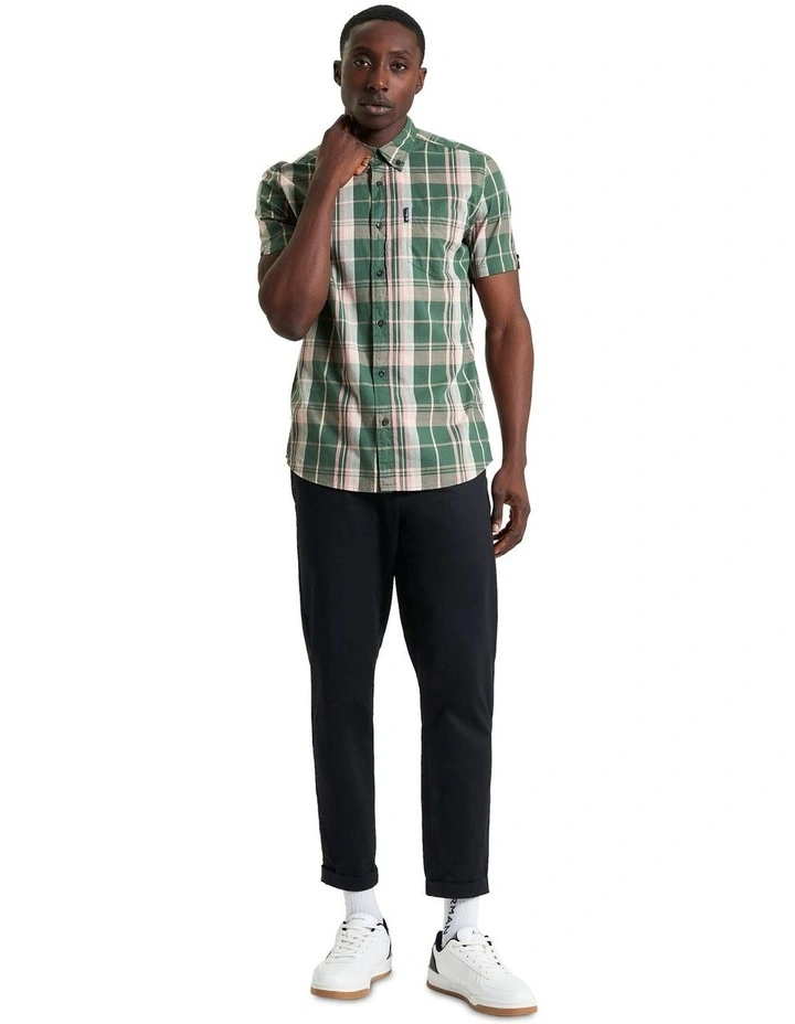Slub Check Short Sleeve Shirt in Deep Jungle image 3