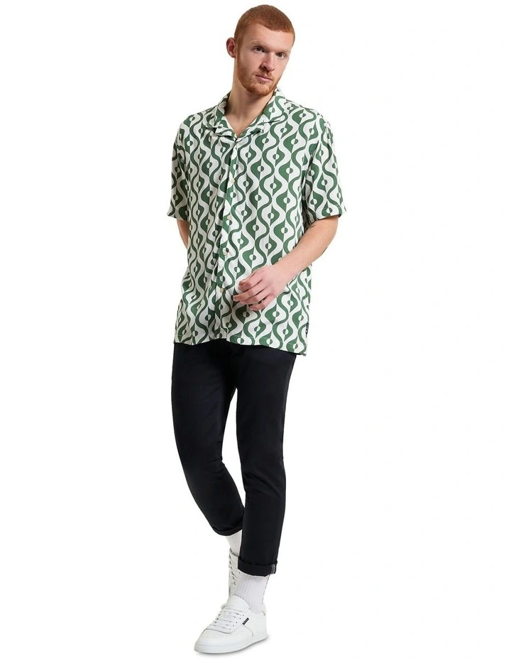 Carnaby Geo Print Short Sleeve Shirt in Forest image 3