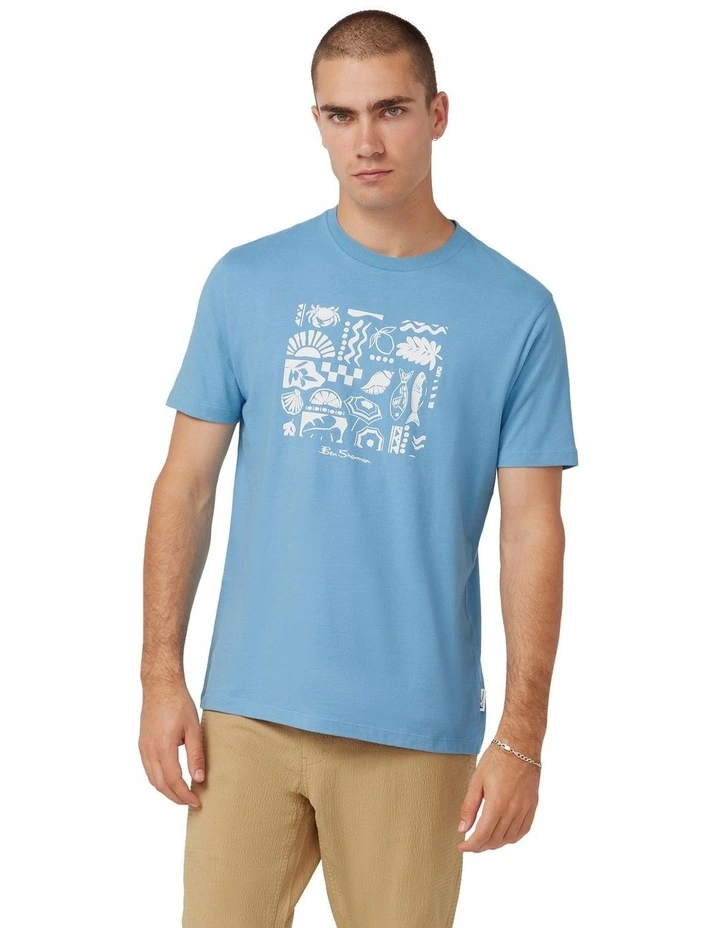 Amalfi Coast Print T/Shirt in Heritage Bluef image 1