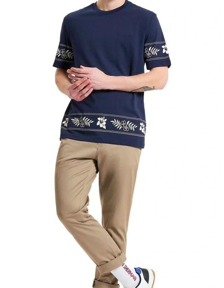 Border Print Tee in Dark Navy image 3
