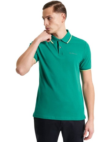 Bright Green colour