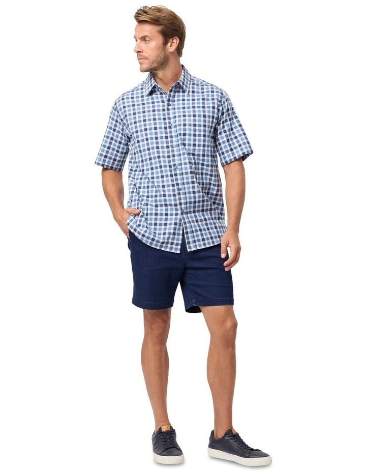 Larrie Oxford Short Sleeve Shirt in Vista Blue image 5