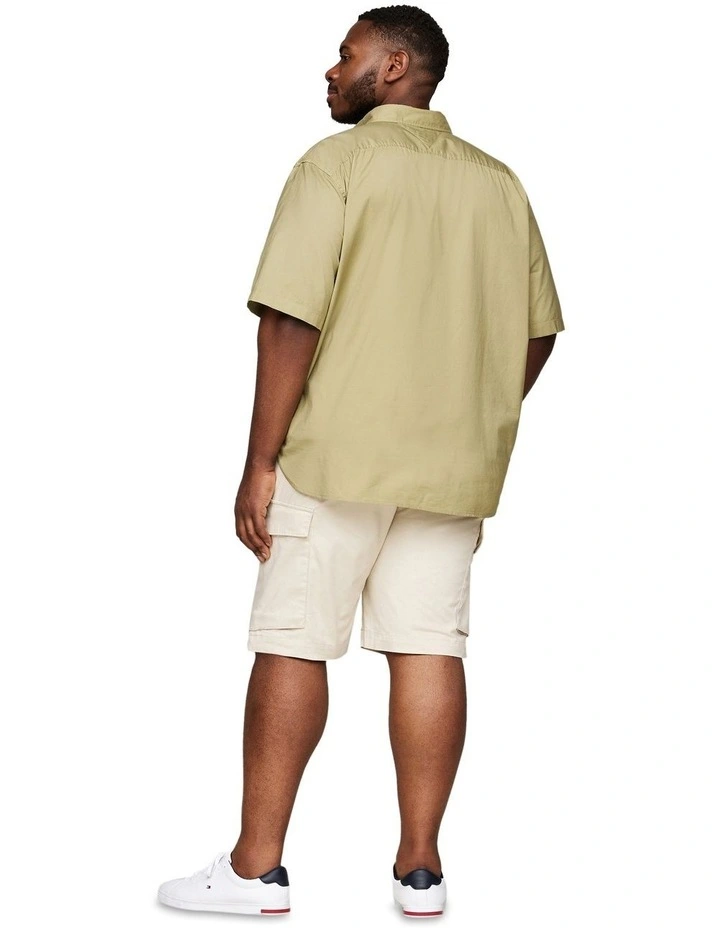 Big & Tall TH Flex Short Sleeve Poplin Shirt in Green image 2