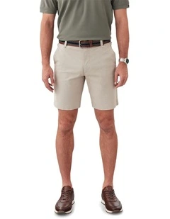 Active Quick Dry Houndstooth Shorts in Sand