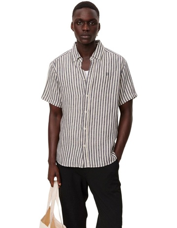 Dark Navy/Ivory colour
