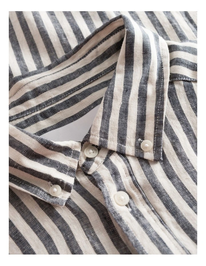 Kris Linene Short Sleeve Shirt in Dark Navy/Ivory image 4