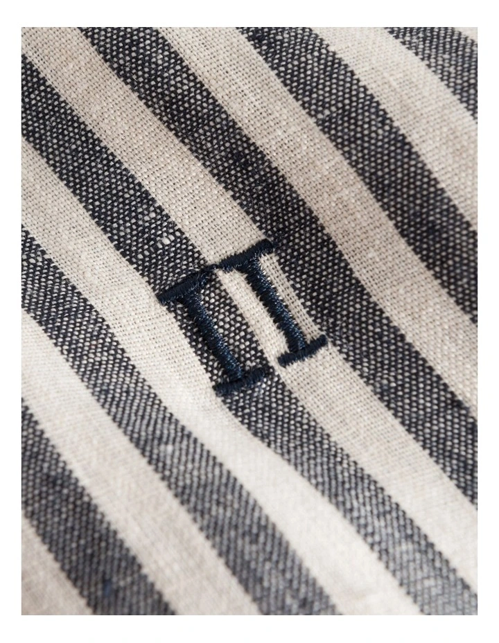 Kris Linene Short Sleeve Shirt in Dark Navy/Ivory image 5