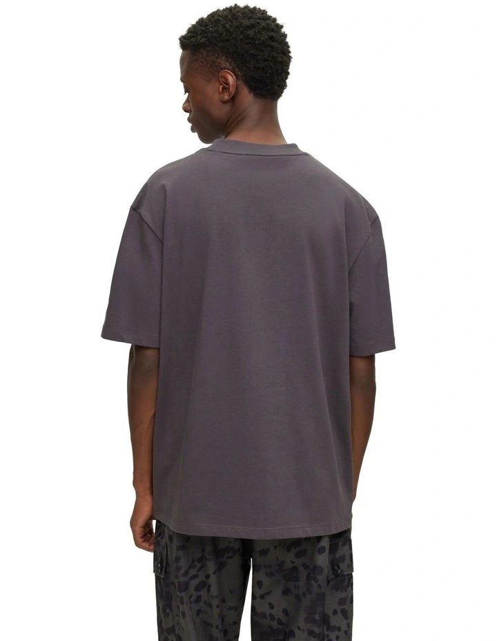 Dapolino T-Shirt in Dark Grey image 2