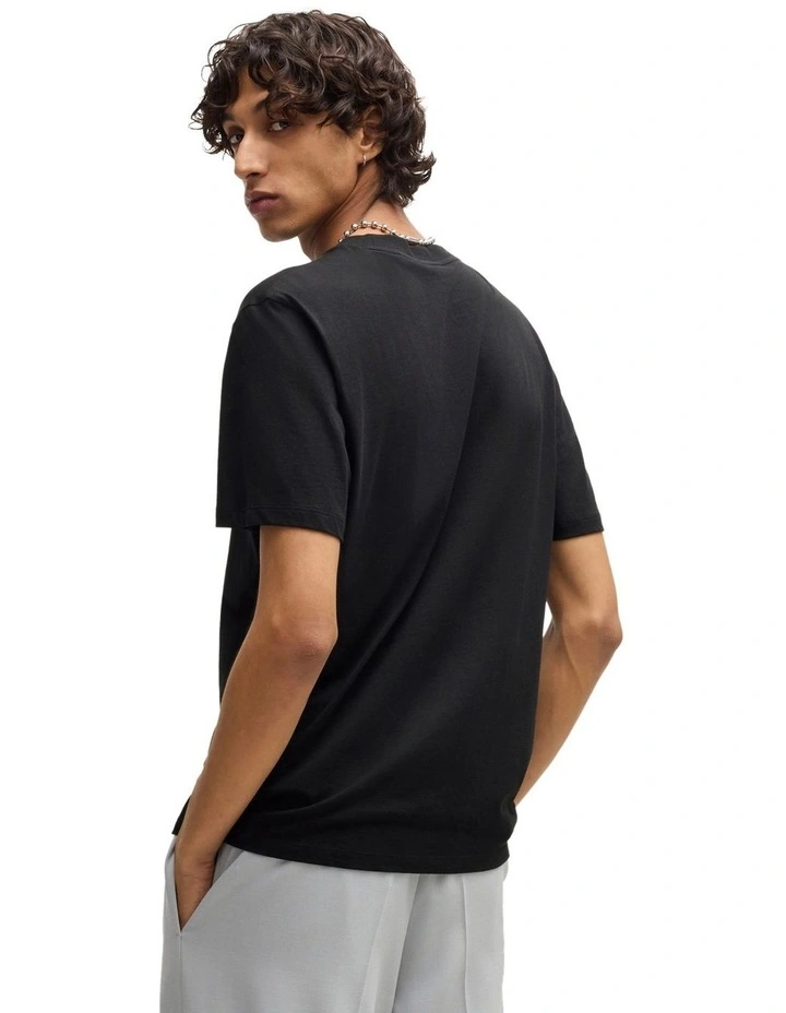 Dilesses T-shirt in Black image 2