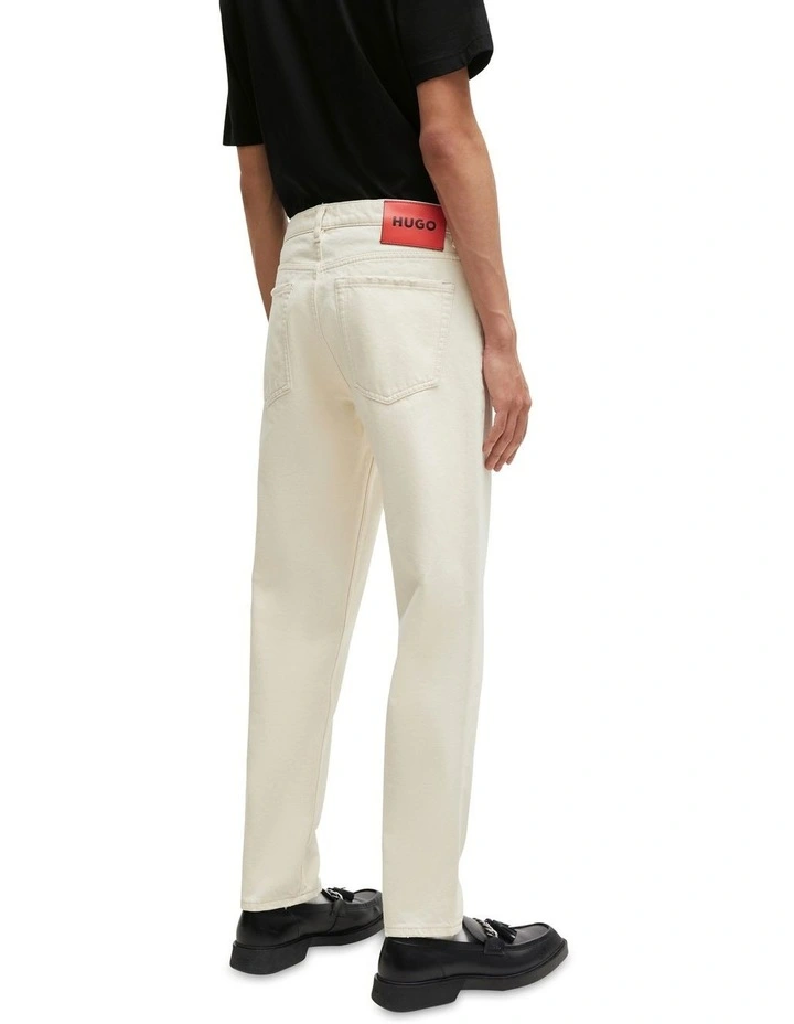 Hugo 634 Jean in Natural image 2