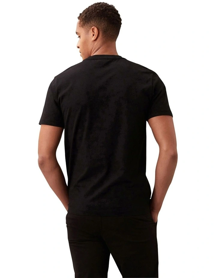 Raised Ombre Embroidery T-shirt in Black image 2