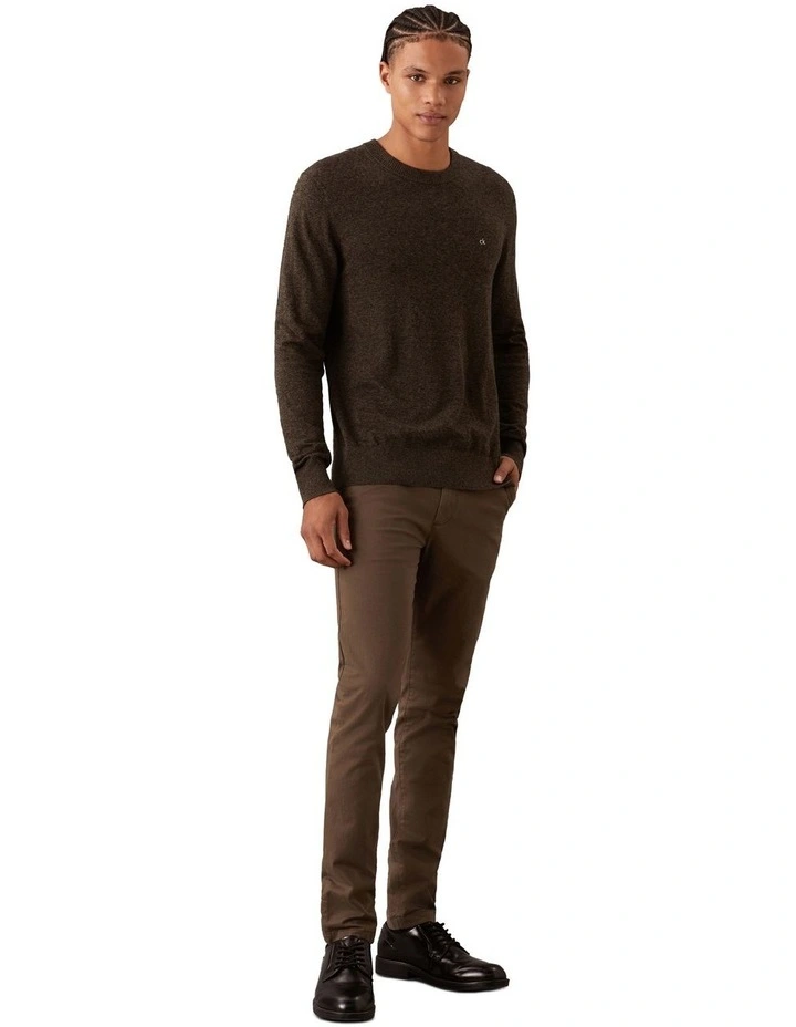 Modern Twill Slim Chino in Beige image 4