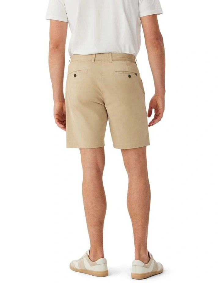 Berwick Chino Short in Sand image 4