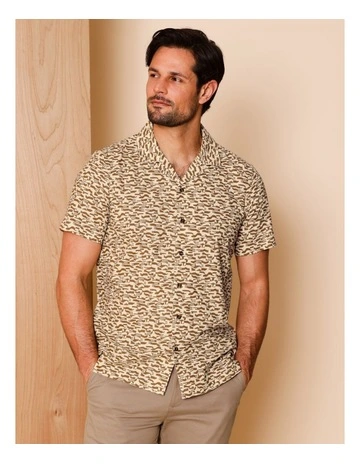 Ayden Short Sleeve Abstract Print Shirt in Tan