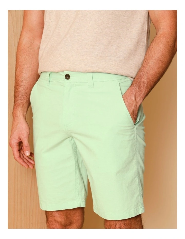 Charles Textured Chino Short in Light Green image 3