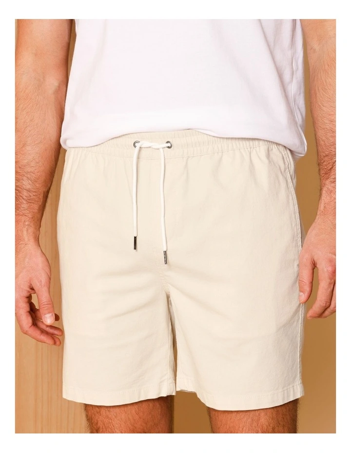 Dean Textured Deck Short in Bone image 3