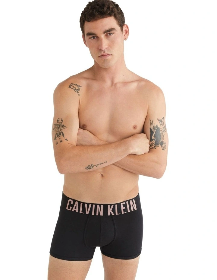 Calvin Klein Intense Power Cotton Trunks 3 Pack In Black Bodies image 4