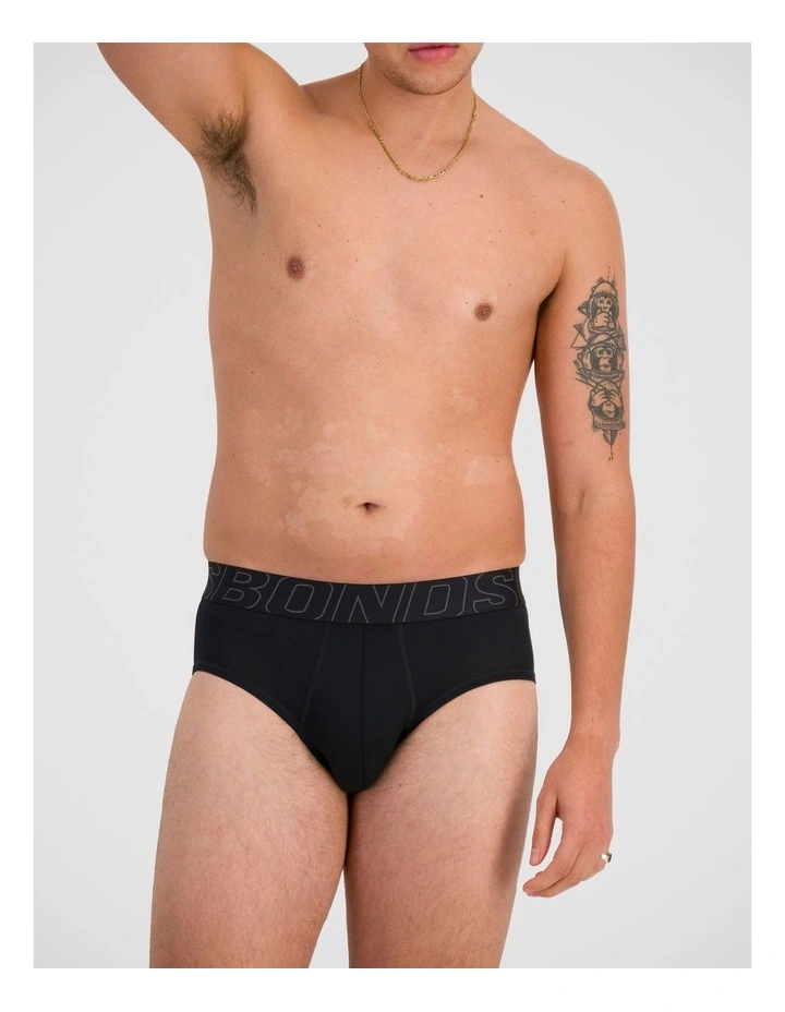 Sweat Off Brief 3 Pack in Tyler Bay / Black Pearl / Nu Black image 5