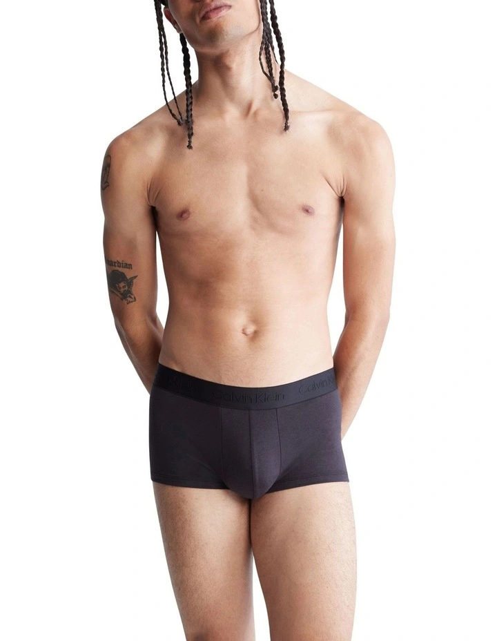 Ultra Soft Cashmere Trunk in Black image 2