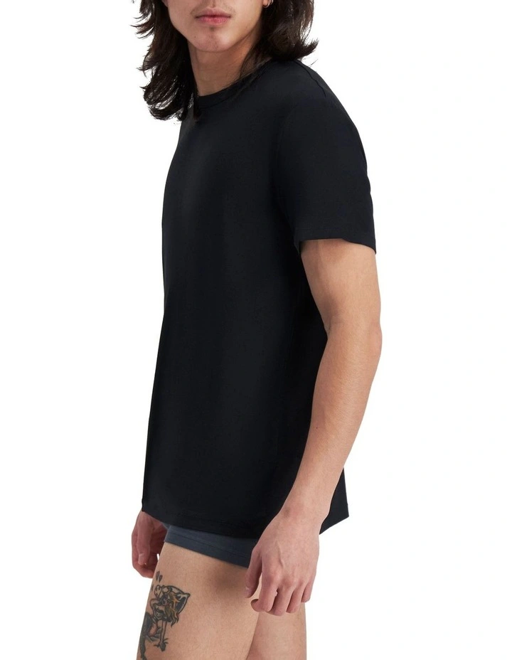 Comfy Livin Tee in Nu Black image 2
