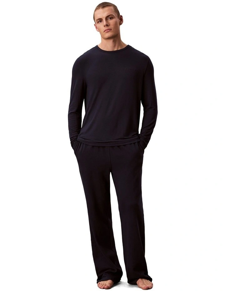 Ultra Soft Modal Long Sleeve Crewneck in Navy image 4