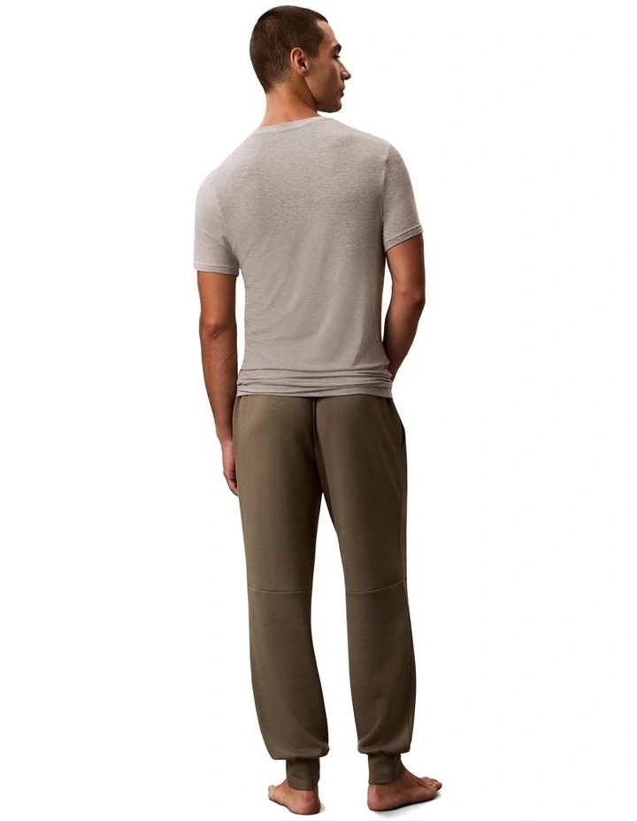 Travel Joggers in Green image 2