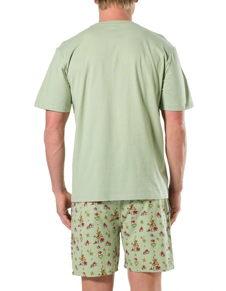 Feelin Grinchy Knit Pyjama Set in Green image 2