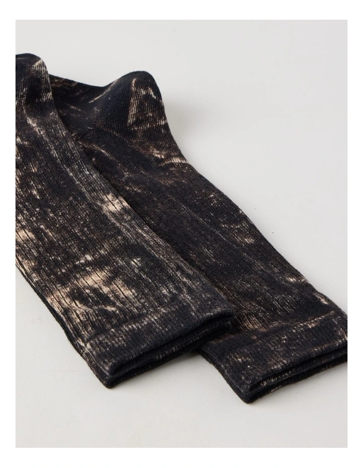 2 Pack Pigment Dye Rib Socks in Black and Dark Brown image 2