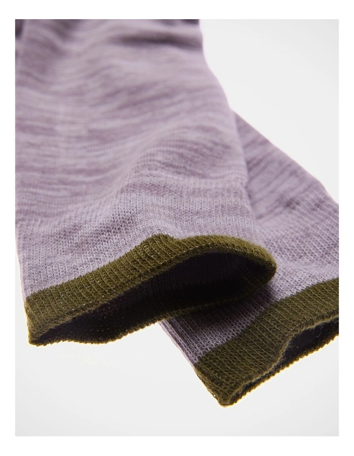 1 Pair Random Plated Crew Length Socks in Grey/Green Tip image 2