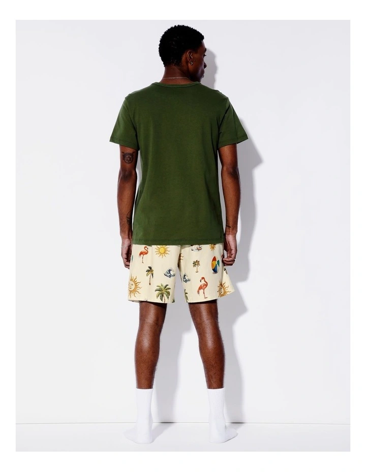 Tee & Sateen Short Summer Vibes in Green image 5
