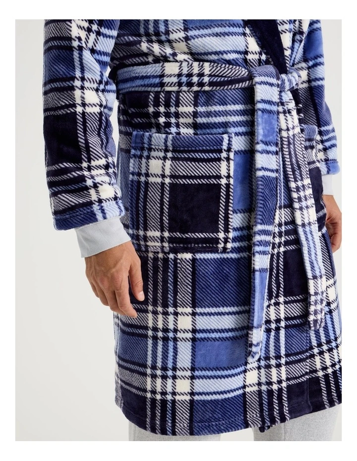 Men's Hooded Robe in Blue and Navy Check image 6