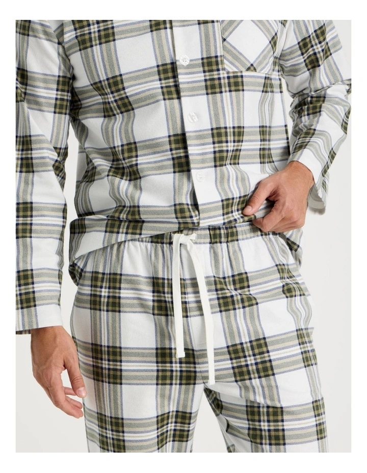 Long Sleeve Flannelette Pyjama Set in Winter Check image 3