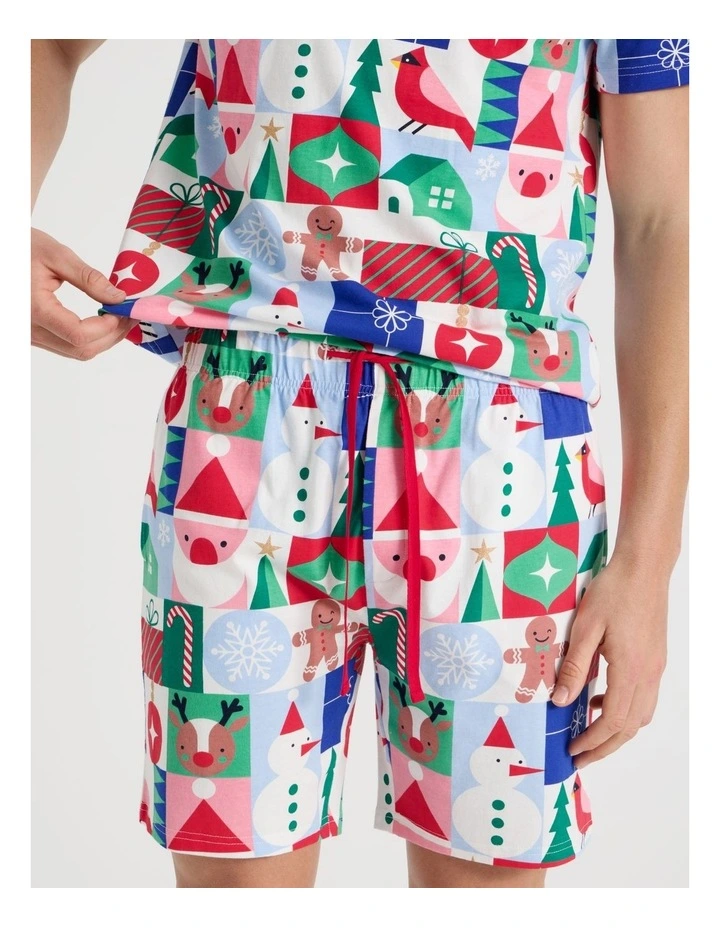Short Sleeve Men's Family Pyjama Set in Wrapping Paper with Gift Bag image 3