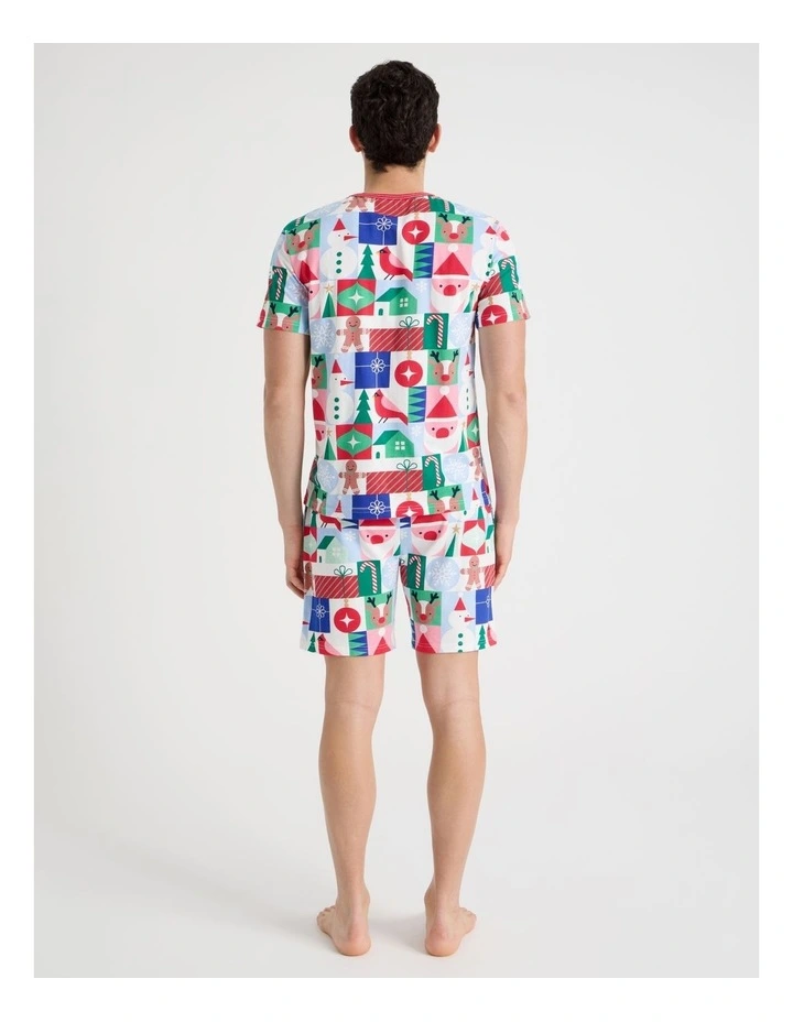 Short Sleeve Men's Family Pyjama Set in Wrapping Paper with Gift Bag image 4