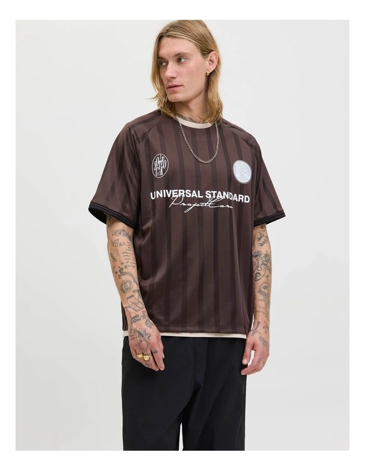 Cover Retro Football Short Sleeve T-shirt in Seal Brown image 4