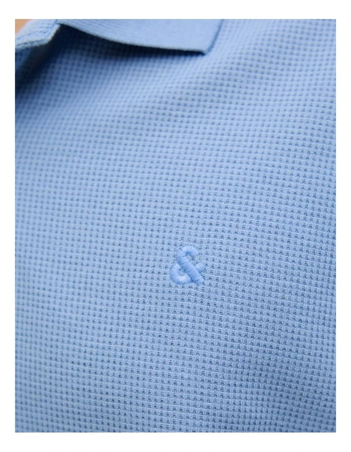 Eaustin Short Sleeved Polo in Chambray Blue image 6