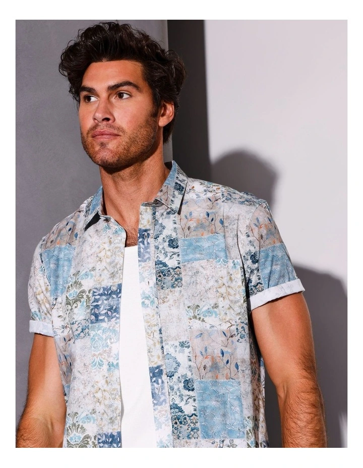 Aiden Short Sleeve Print Shirt in Green image 1