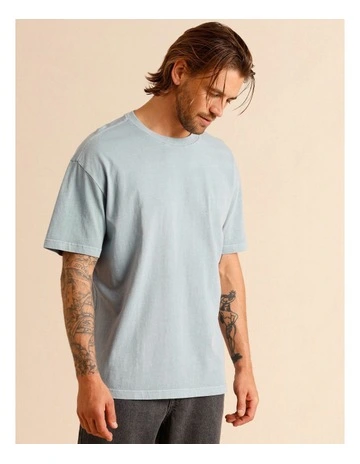 Essential Vance Vintage Oversize Tee in Light Blue