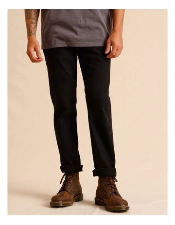 Essential Dylan Regular Straight Jean in Solid Black