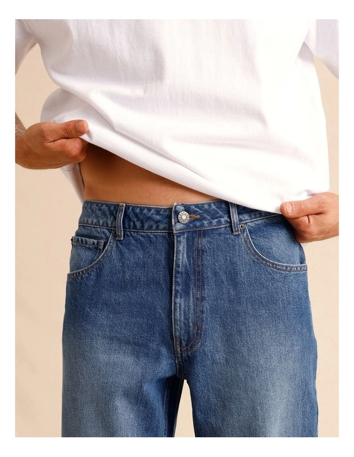 Essential Rylee Relaxed Jean in Denim image 6