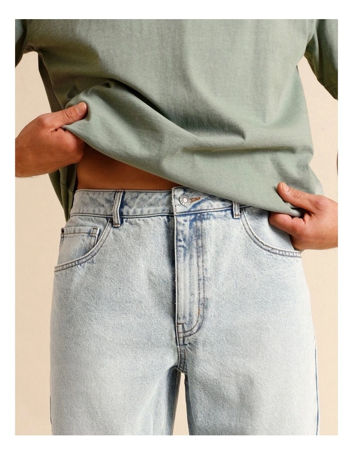 Essential Rylee Relaxed Jean in Light Blue image 3