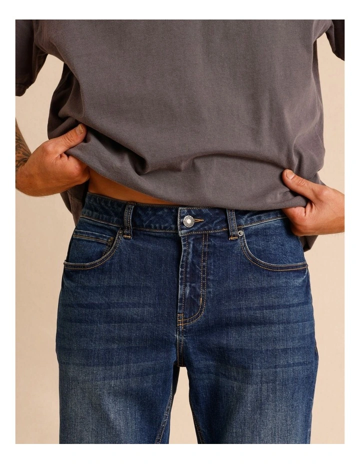 Kristian Slim Tapered Jean in Mid Night image 6