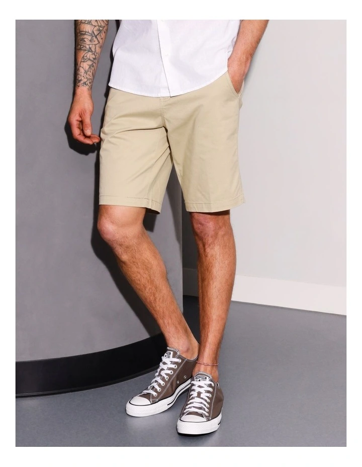 Luke Chino Short in Stone image 2