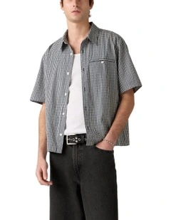 Short-Sleeve Zandt Cropped Shirt in Ian Dobby Plaid