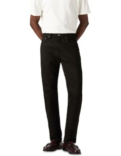 502 Regular Tapered Jeans in Black