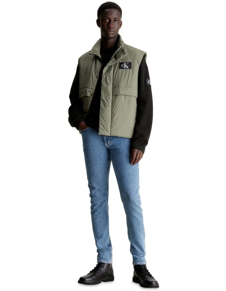 Slim Taper Jeans in Denim Light image 3