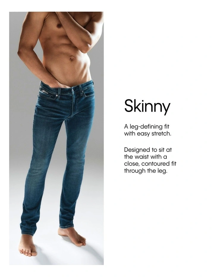 Skinny Jeans in Blue image 5