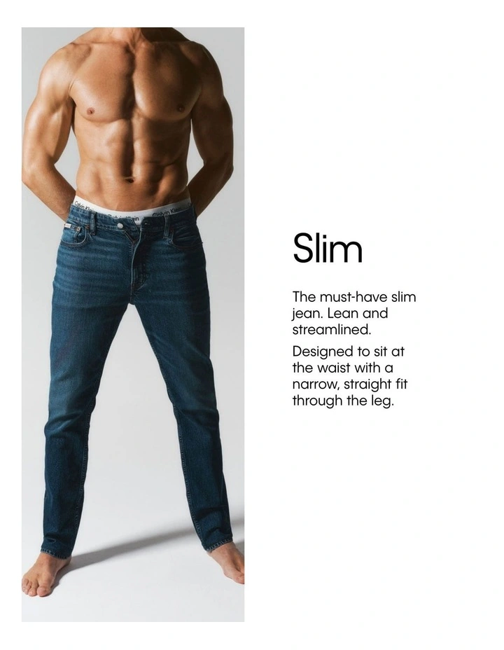 026 Low Rise Slim Jeans in Black image 5