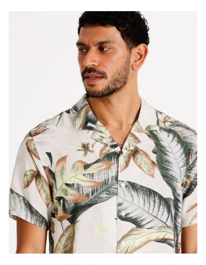 Nico Floral Print Short Sleeve Viscose Shirt in White image 2