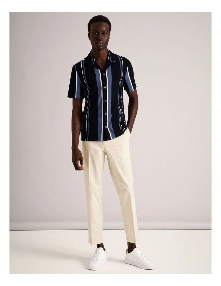 Liam Ribbed Stripe Resort Collar Short Sleeve Shirt in Navy image 2